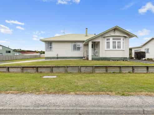 61 Moa Street, Piopio