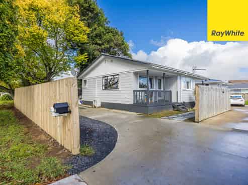 381 Roscommon Road, Clendon Park