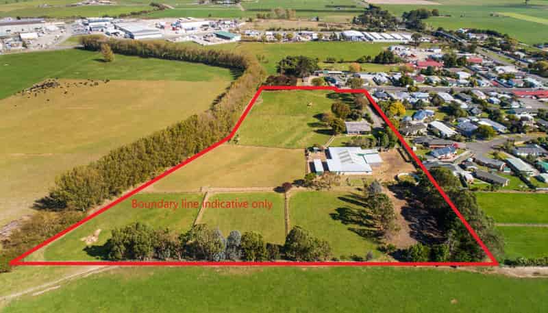 17 Carey Street, Longburn
