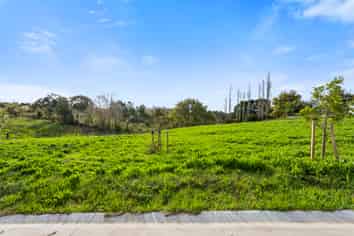 21 Shaw Road, Oratia