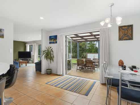 25 Kenwyn Drive, Carterton