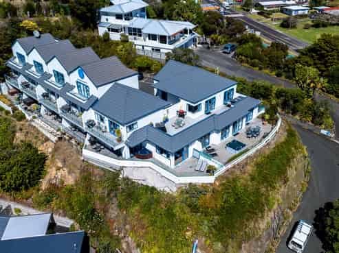 Bay of Islands best view? Blue Pacific Apartments
