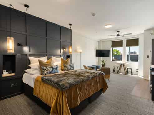 Marlborough Hotel for sale