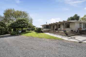 85 Paparamu Road, Tirau