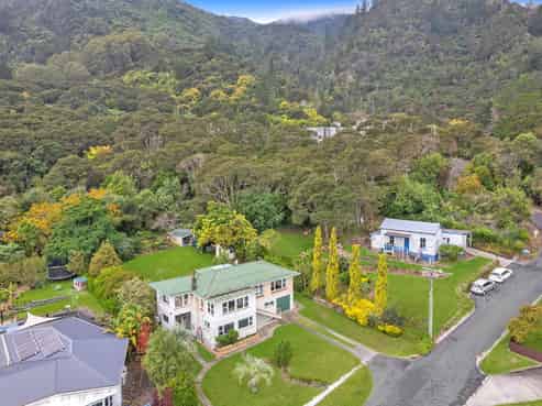 2 Miro Street, Te Aroha