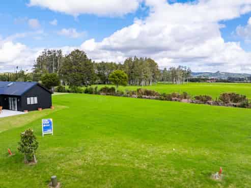 20 Green Estate Drive, Waipu