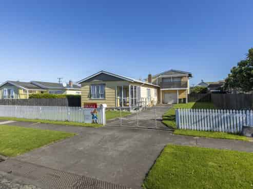 11A Queen Street, Waitara