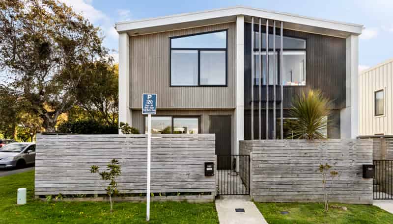 10D Beauchamp street, Karori