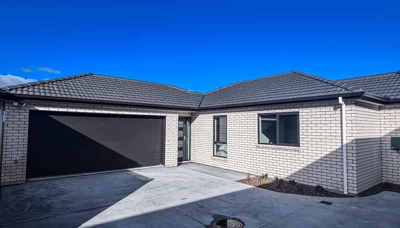  54 Scenic Rise, Rototuna North