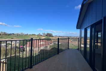  54 Scenic Rise, Rototuna North