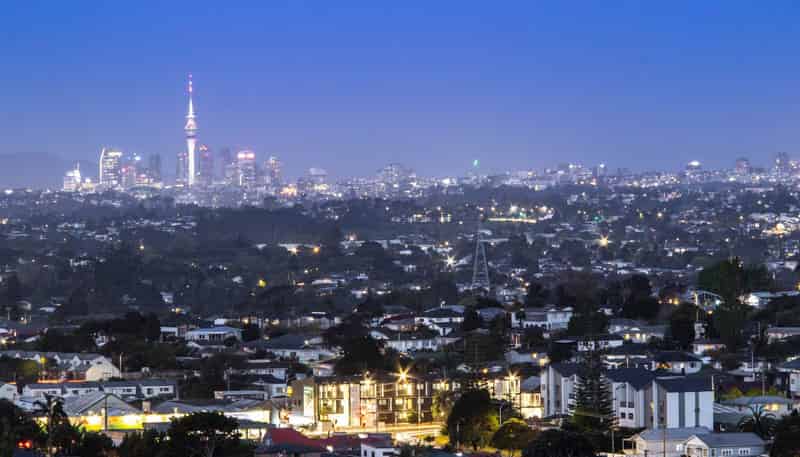 901/8 Waikumete Road, Glen Eden