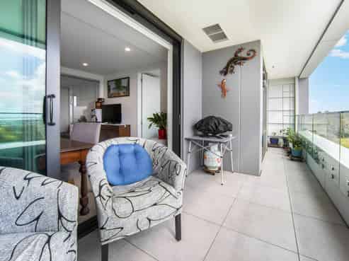 901/8 Waikumete Road, Glen Eden