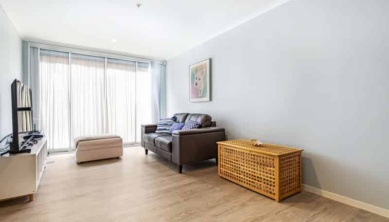 517/176C BROADWAY, Newmarket