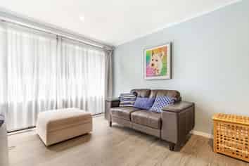 517/176C BROADWAY, Newmarket