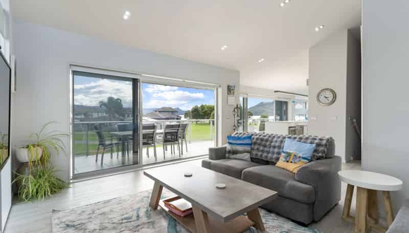 623B Harbour View Road, Whangamata