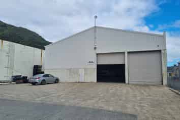 High Stud Warehouse in Gracefield