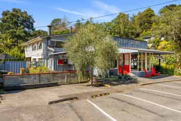 1194 Huia Road, Huia