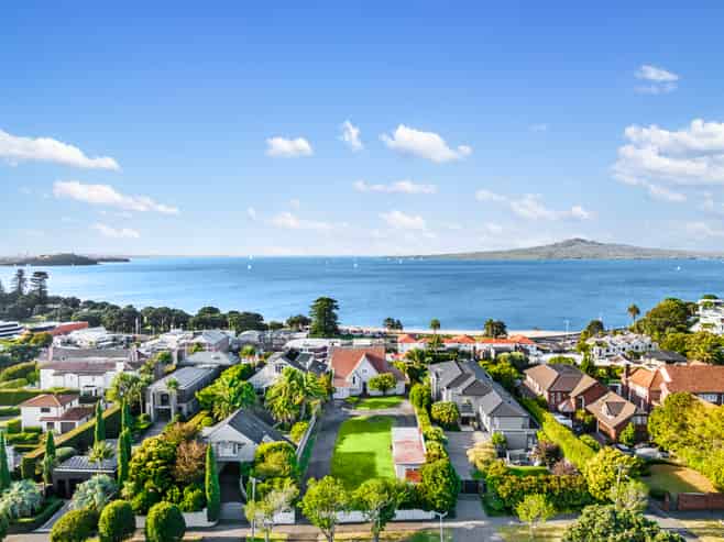 18 Ronaki Road, Mission Bay