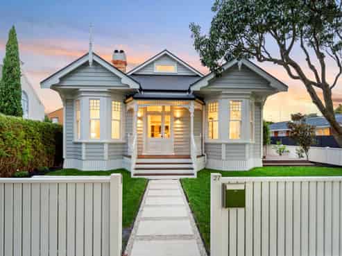 27 Wapiti Avenue, Epsom