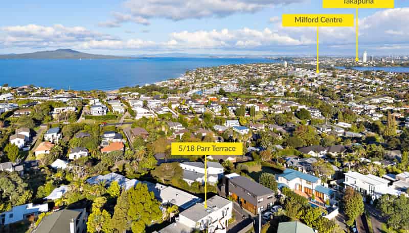 5/18 Parr Terrace, Castor Bay