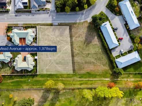 7 and 9 Mead Avenue, Cromwell