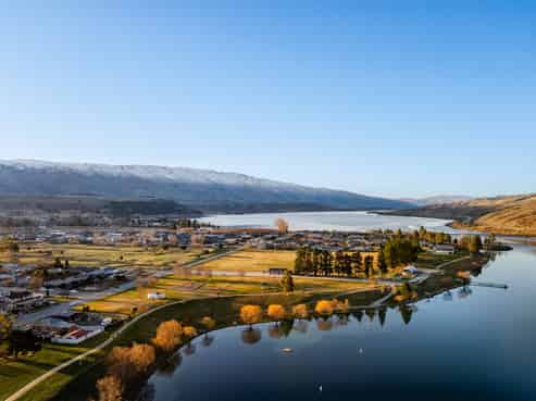 7 and 9 Mead Avenue, Cromwell