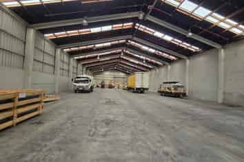 Quality Industrial Warehouse - 780 sqm 