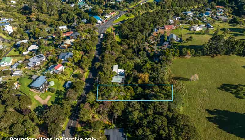 8 Junction Road, Oneroa
