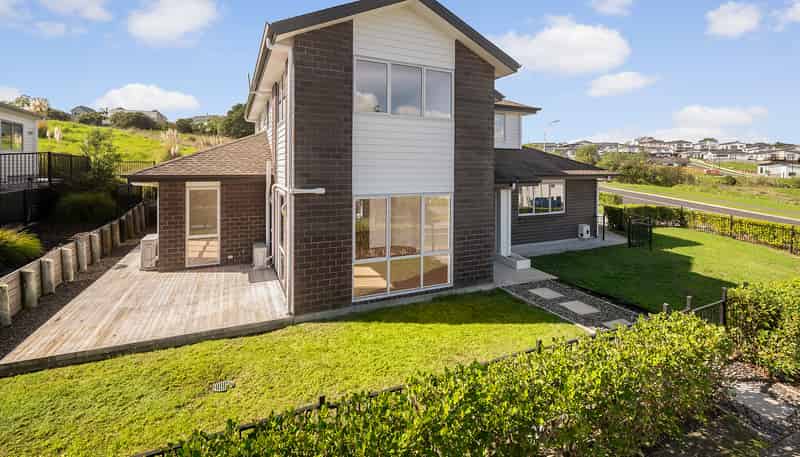 19 Parkview Drive, Gulf Harbour