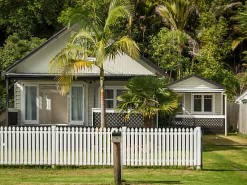 346 Thames Coast Road, Thornton Bay, THAMES