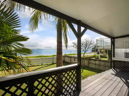 346 Thames Coast Road, Thornton Bay, THAMES