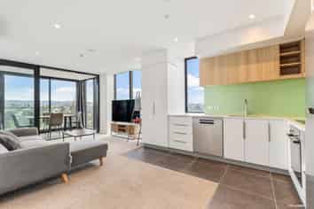 603/1 Buscomb Avenue, Henderson