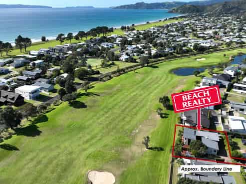   143 The Fairway, Matarangi