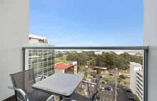 1010/17 Amersham Way, Manukau