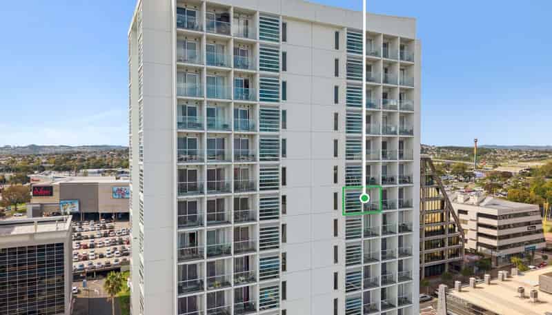 1010/17 Amersham Way, Manukau