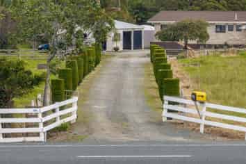 6 State Highway 1, Awanui