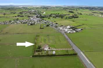 6 State Highway 1, Awanui