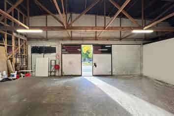 Prime CBD Opportunity - Renovate or Redevelop