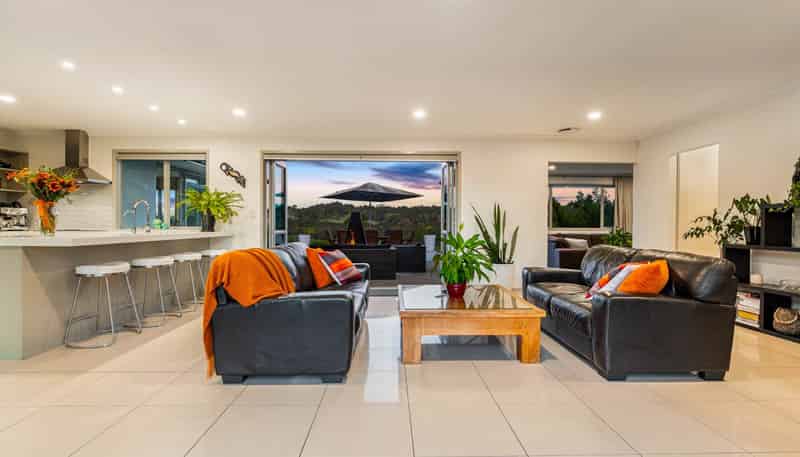 466 Whitehills Road, Wainui
