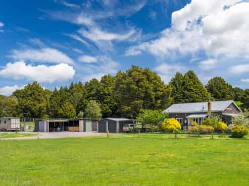 1667 Poihipi Road, Oruanui