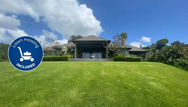 572 Whitford Road, Whitford