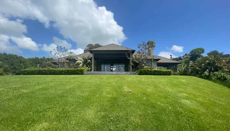 572 Whitford Road, Whitford