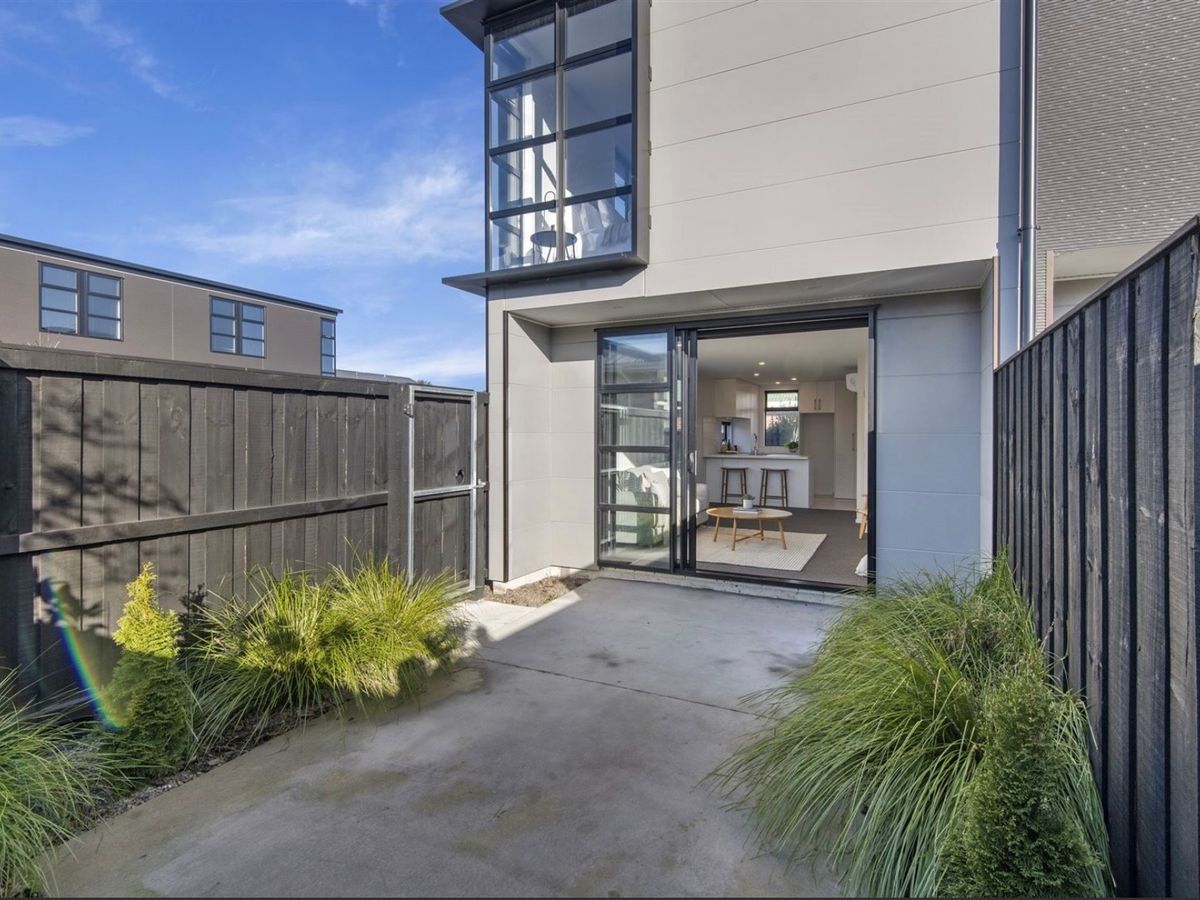 2/68 Barbour Street, Waltham, Christchurch City, Canterbury - Photo 2