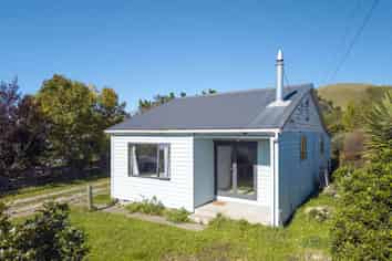 9 Princes Street, Waikari