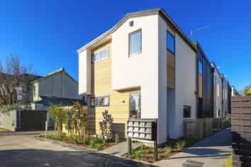 1/294 Madras Street, Christchurch Central