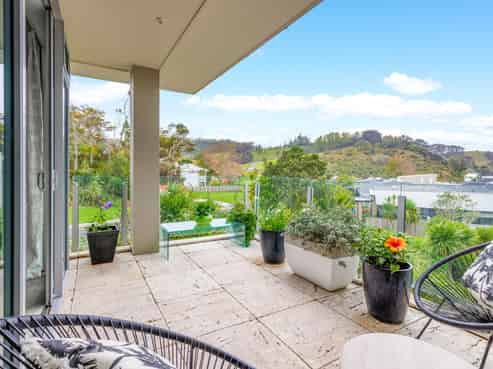 9 Little Compton Mews, Snells Beach