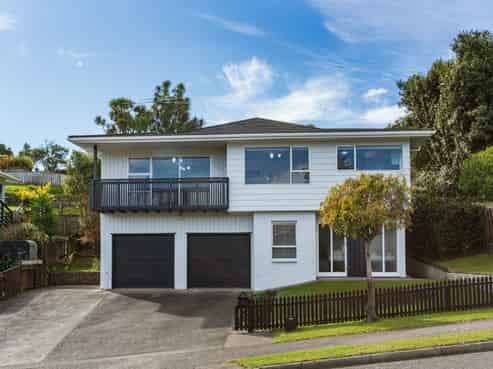 5 Romesdale Road, Papakowhai