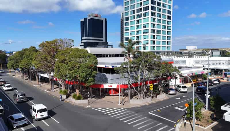 501-505 Lake Road, Takapuna