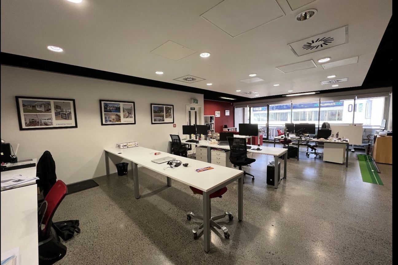 Smart Office in Central Takapuna - Vista 2