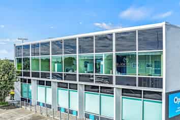 OFFICE AT THE GATEWAY TO ROSEDALE
